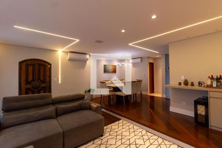 Sala de casa à venda com 5 quartos, 300m² em Vila Ré, São Paulo