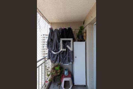 Varanda Sala e Cozinha Integrada  de apartamento à venda com 1 quarto, 35m² em Jardim Santa Teresinha, São Paulo