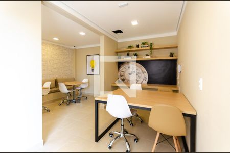 Apartamento para alugar com 37m², 2 quartos e sem vagaÁrea comum-Sala de estudo