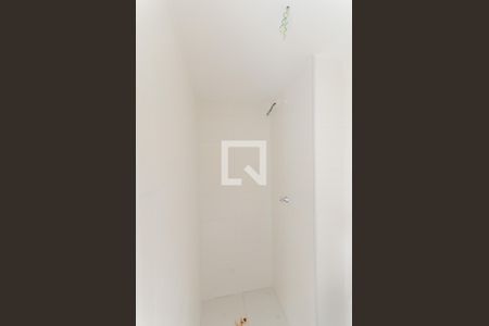 Apartamento para alugar com 37m², 2 quartos e sem vagaBanheiro