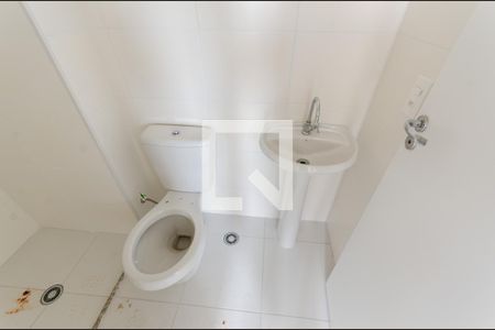 Apartamento para alugar com 37m², 2 quartos e sem vagaBanheiro