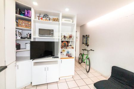 Sala / Cozinha de apartamento para alugar com 1 quarto, 52m² em Setor Sudoeste, Brasília