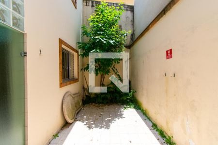 Casa à venda com 161m², 3 quartos e 6 vagasQuintal