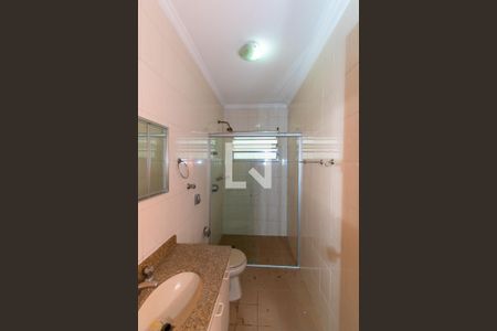 Casa à venda com 161m², 3 quartos e 6 vagasBanheiro 2