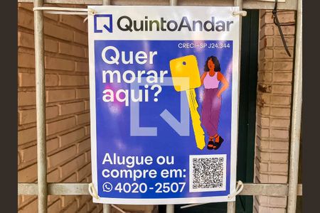 Casa à venda com 161m², 3 quartos e 6 vagasPlaca instalada