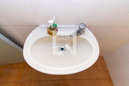 Casa à venda com 161m², 3 quartos e 6 vagasBanheiro de Serviço