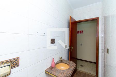 Casa à venda com 161m², 3 quartos e 6 vagasLavabo