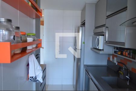 Apartamento à venda com 69m², 2 quartos e 1 vagaCozinha