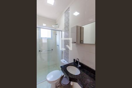 Casa de condomínio para alugar com 55m², 2 quartos e 1 vagaBanheiro