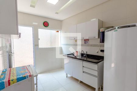 Casa de condomínio para alugar com 55m², 2 quartos e 1 vagaCozinha