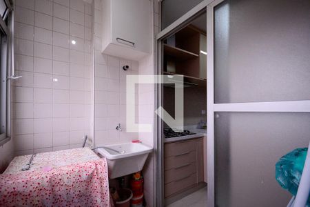 Apartamento para alugar com 62m², 2 quartos e 1 vagaÁrea de Serviço 