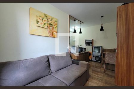 Sala de apartamento para alugar com 2 quartos, 44m² em Vila Valparaiso, Santo André