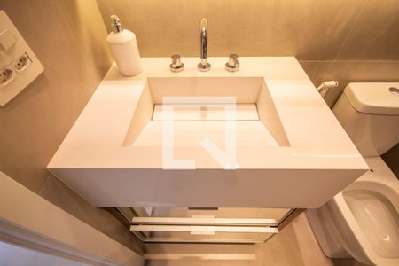 Apartamento à venda com 111m², 2 quartos e 2 vagas Apartamento à venda com 111m², 2 quartos e 2 vagasBanheiro da Suíte 2