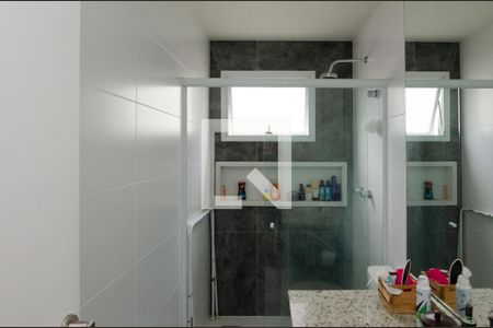 Apartamento para alugar com 186m², 3 quartos e 3 vagasBanheiro