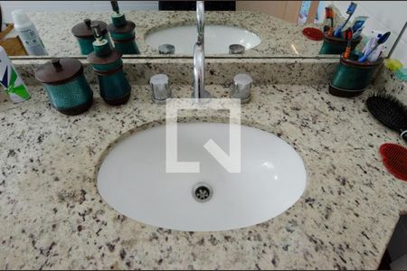 Apartamento para alugar com 186m², 3 quartos e 3 vagasBanheiro