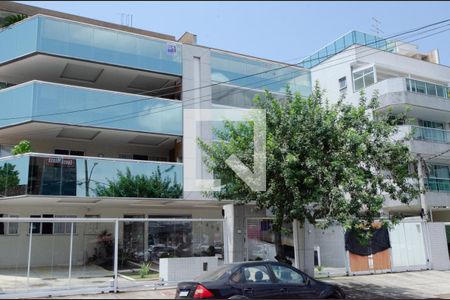 Apartamento para alugar com 186m², 3 quartos e 3 vagasFachada
