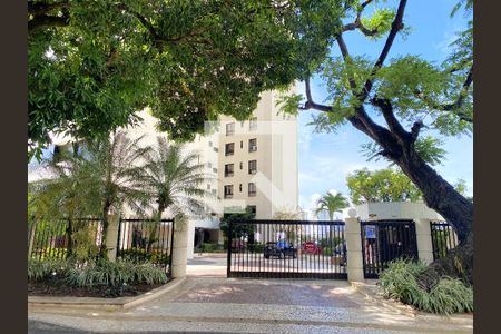 Apartamento para alugar com 106m², 3 quartos e 2 vagasFachada