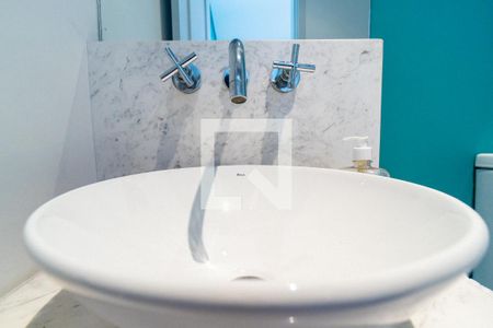 Apartamento à venda com 220m², 4 quartos e 3 vagasLavabo Detalhe