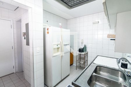 Apartamento à venda com 220m², 4 quartos e 3 vagasCozinha
