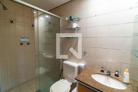 Apartamento à venda com 220m², 4 quartos e 3 vagasBanheiro Social