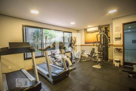 Apartamento à venda com 220m², 4 quartos e 3 vagasÁrea comum - Academia