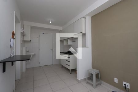 Sala/Cozinha/Lavanderia de apartamento para alugar com 1 quarto, 27m² em Jardim Planalto, São Paulo