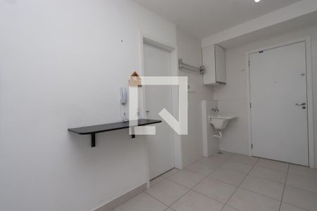 Sala/Cozinha/Lavanderia de apartamento para alugar com 1 quarto, 27m² em Jardim Planalto, São Paulo
