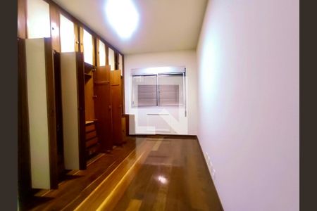 Apartamento para alugar com 237m², 4 quartos e 3 vagasQuarto 1