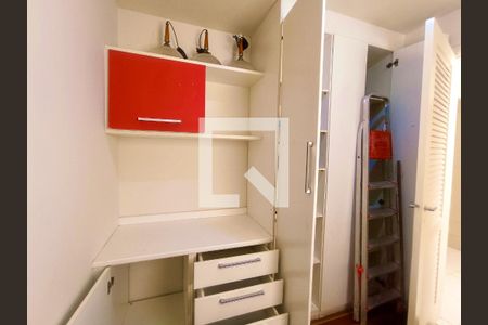 Apartamento para alugar com 237m², 4 quartos e 3 vagasQuarto serviço 