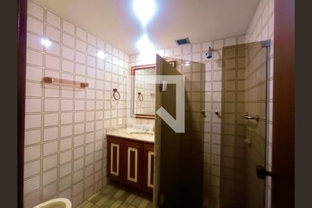 Apartamento para alugar com 237m², 4 quartos e 3 vagasSuíte 1 banheiro 