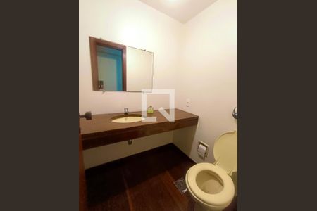 Apartamento para alugar com 237m², 4 quartos e 3 vagasLavabo 