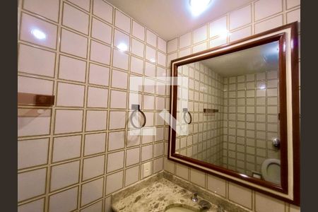 Apartamento para alugar com 237m², 4 quartos e 3 vagasSuíte 1 banheiro 