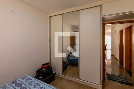 Quarto 2 de casa para alugar com 3 quartos, 220m² em Monsenhor Messias, Belo Horizonte