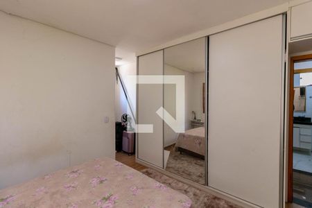 Casa para alugar com 220m², 3 quartos e 2 vagas Casa para alugar com 220m², 3 quartos e 2 vagasQuarto Suíte