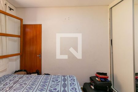 Quarto 2 de casa para alugar com 3 quartos, 220m² em Monsenhor Messias, Belo Horizonte