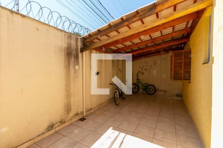 Casa para alugar com 220m², 3 quartos e 2 vagas Casa para alugar com 220m², 3 quartos e 2 vagasGaragem