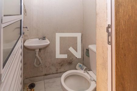 Casa à venda com 70m², 2 quartos e 2 vagas Casa à venda com 70m², 2 quartos e 2 vagasBanheiro 2