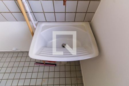 Apartamento à venda com 63m², 3 quartos e 1 vagaÁrea de Serviço