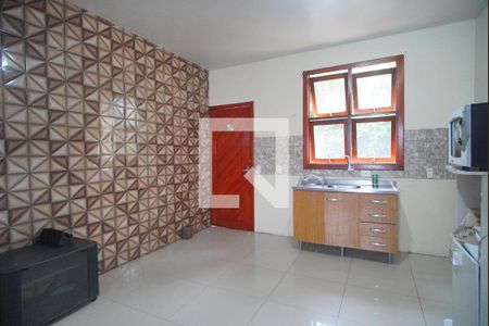 Casa para alugar com 160m², 2 quartos e 2 vagasCozinha 