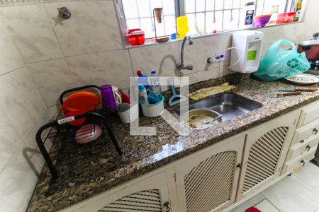 Casa à venda com 500m², 5 quartos e 7 vagasCozinha 1