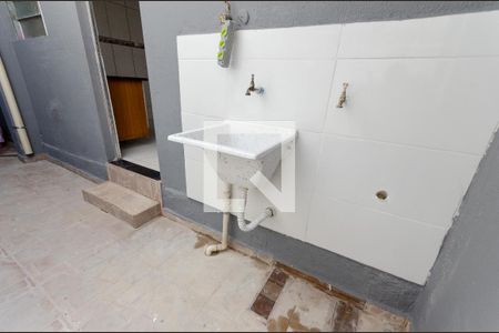 Casa para alugar com 45m², 2 quartos e sem vagaÁrea de Serviço