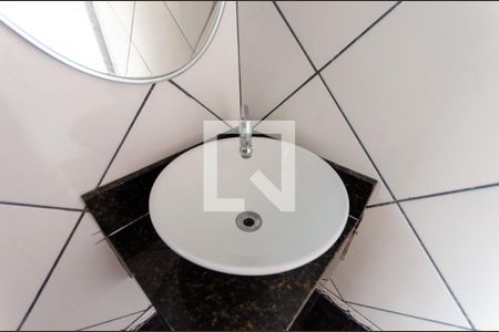 Casa para alugar com 45m², 2 quartos e sem vagaBanheiro