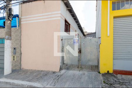 Casa para alugar com 45m², 2 quartos e sem vagaFachada