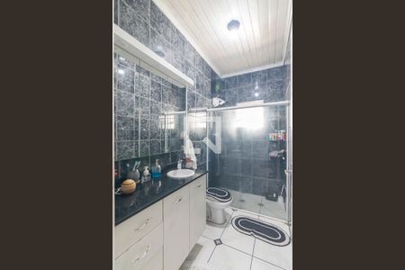 Casa à venda com 150m², 3 quartos e 2 vagas Casa à venda com 150m², 3 quartos e 2 vagasBanheiro