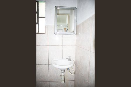 Casa para alugar com 75m², 2 quartos e 1 vagaBanheiro