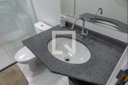 Apartamento à venda com 72m², 2 quartos e 1 vagaBanheiro da suíte