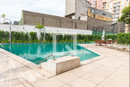 Apartamento à venda com 72m², 2 quartos e 1 vagaPiscina