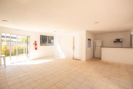 Apartamento à venda com 42m², 2 quartos e sem vagaÁrea comum - Salão de festas