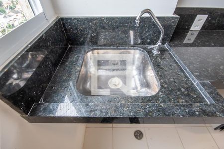 Apartamento à venda com 42m², 2 quartos e sem vagaCozinha e Área de Serviço