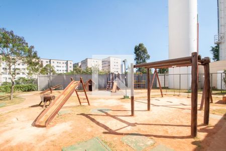 Apartamento à venda com 42m², 2 quartos e sem vagaÁrea comum - Playground